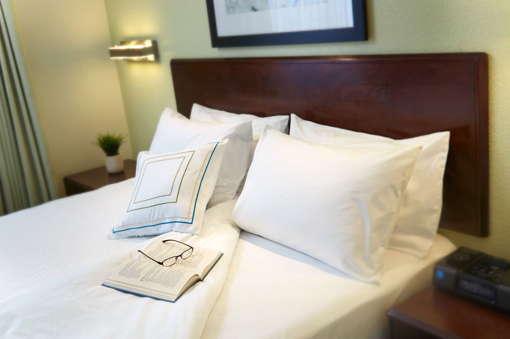 Best Western Hesperia-Victorville Suites Exterior photo